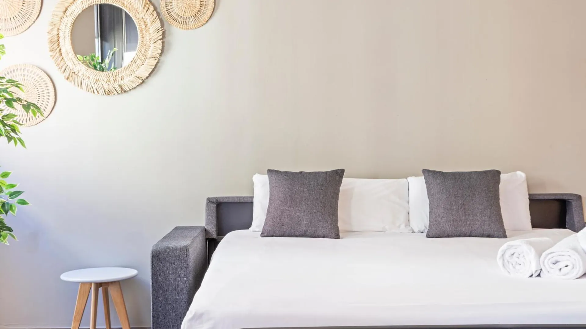 Aparthotel Bcn Montjuic Βαρκελώνη 3*,