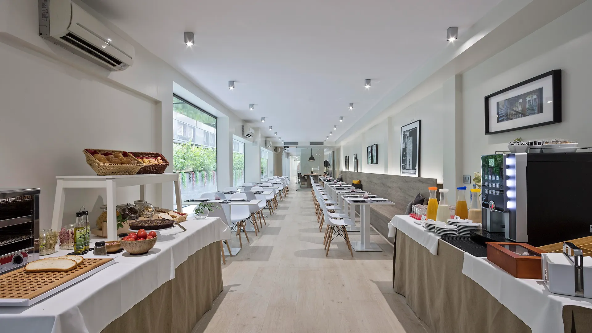 Aparthotel Bcn Montjuic Барселона