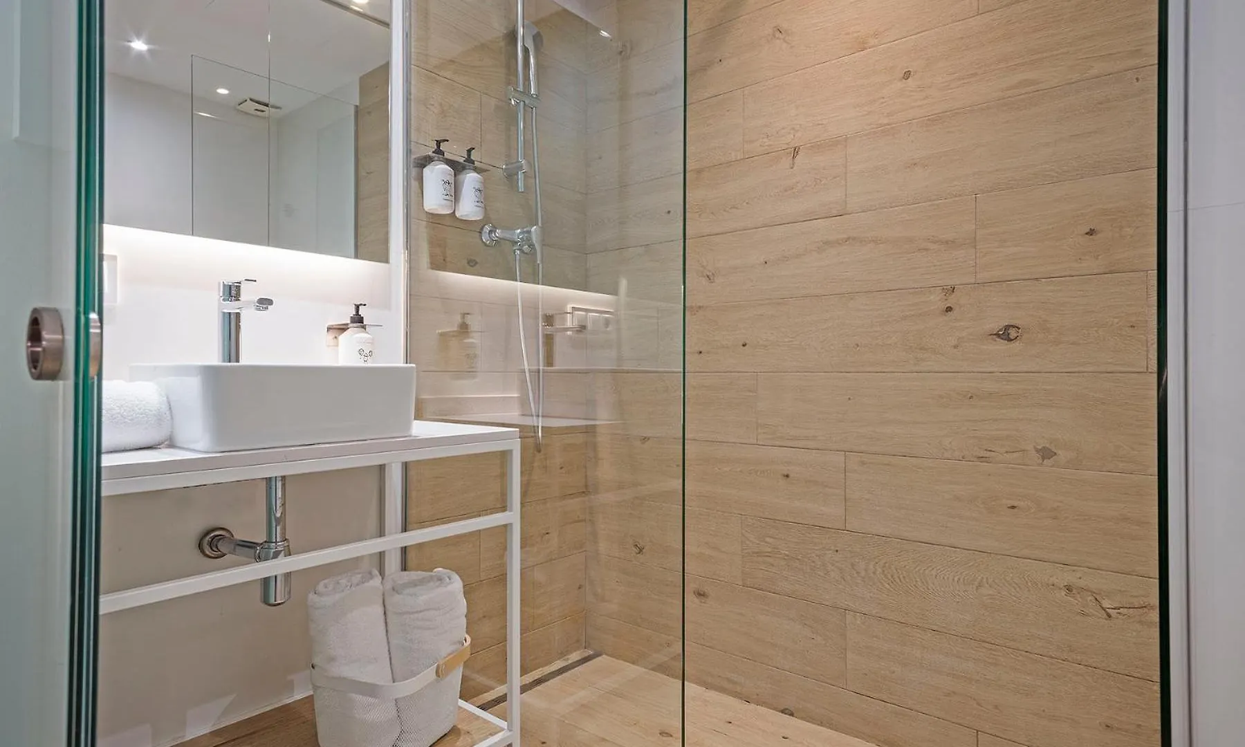 Aparthotel Bcn Montjuic Барселона