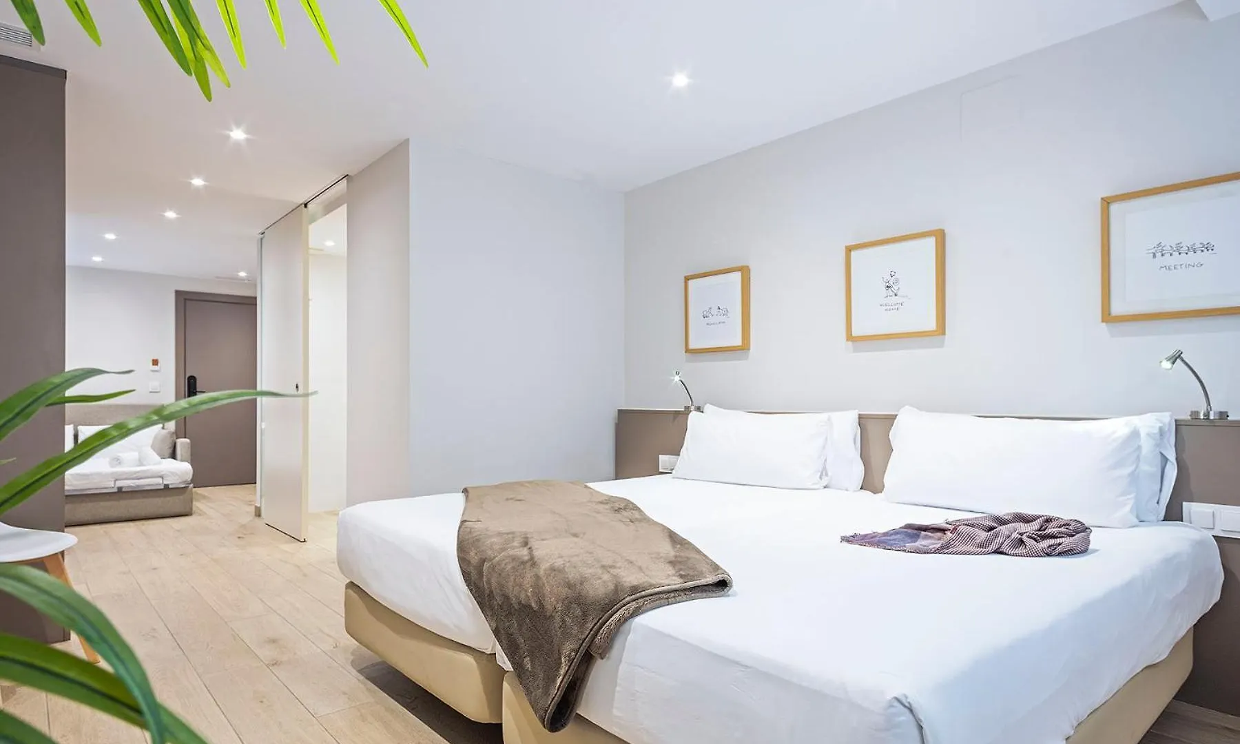 Aparthotel Bcn Montjuic Барселона 3*,  Испания