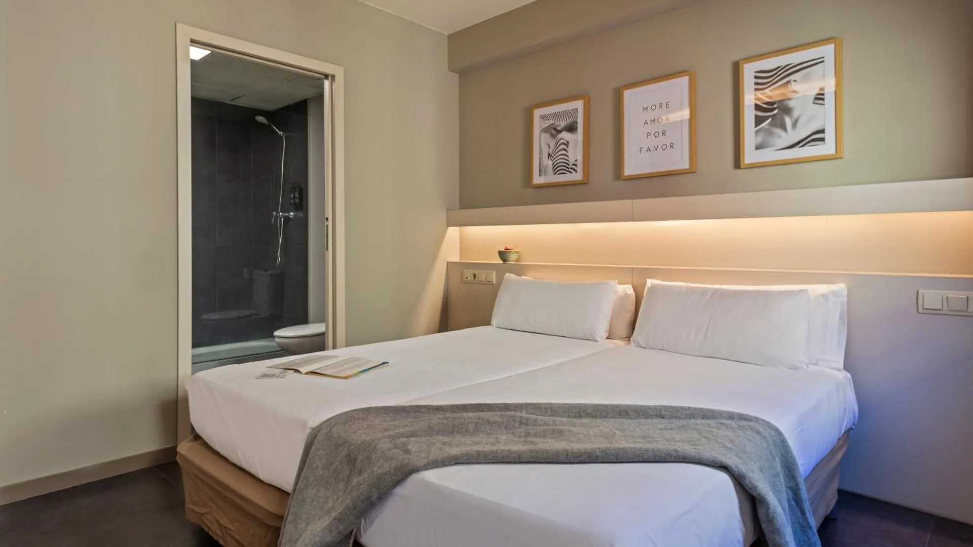 ***  Aparthotel Bcn Montjuic Барселона Испания