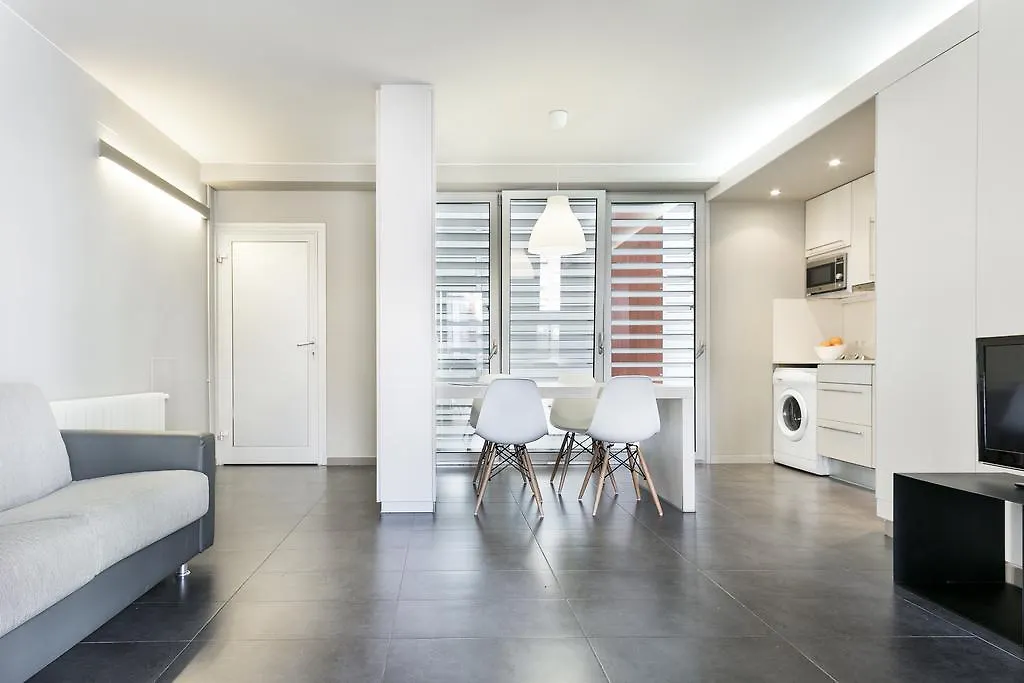 Aparthotel Bcn Montjuic Барселона